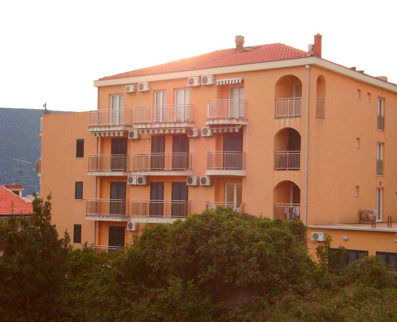 הרצג-נובי Apartments Lux Milano, Savina,Herceg-Novi מראה חיצוני תמונה